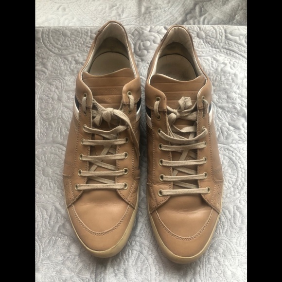 Tan leather Christian Dior sneakers - Picture 1 of 8